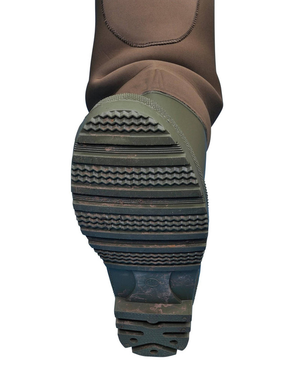 NEOPRENOWE SPODNIOBUTY SHAKESPEARE SIGMA 4mm