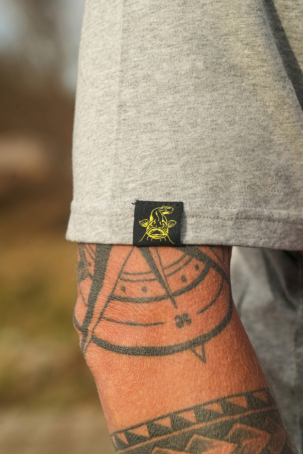 T-SHIRT BLACK CAT GREY MARL