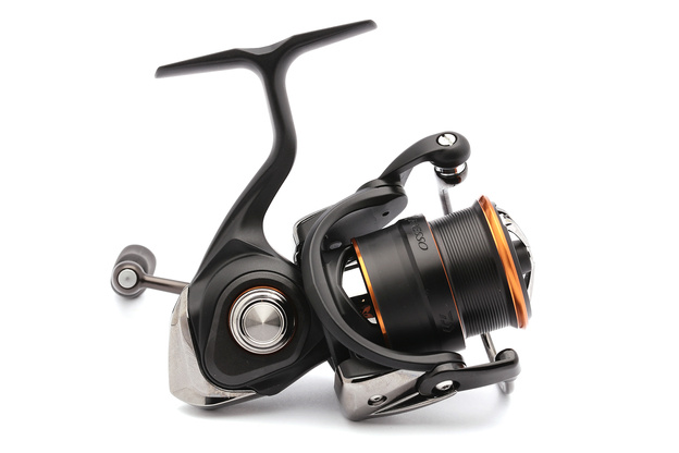 KOŁOWROTEK DAIWA 21 PRESSO LT 1000 S-P