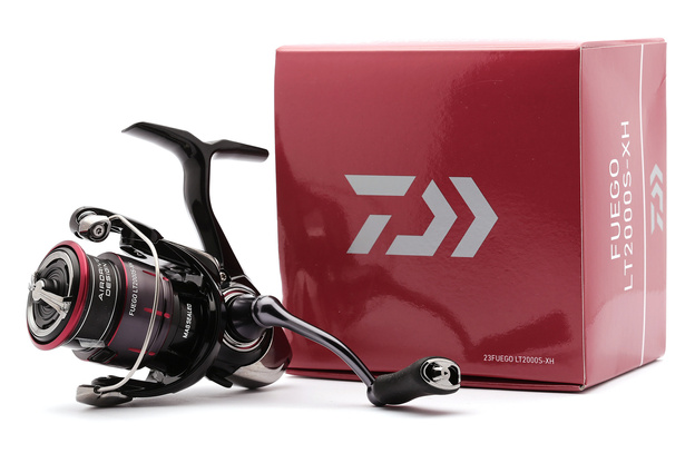 KOŁOWROTEK DAIWA 23 FUEGO LT 2000S-XH