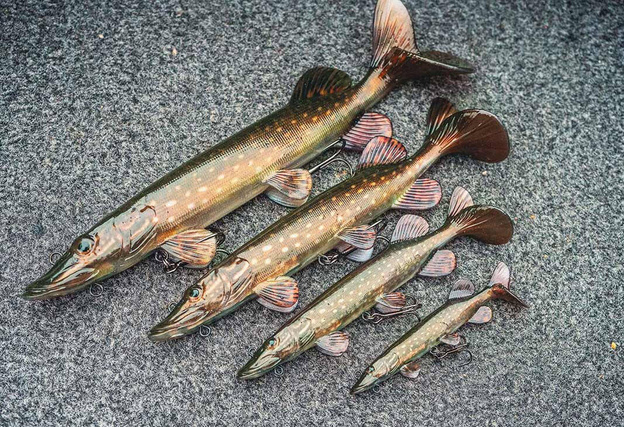 GUMA FOX RAGE ULTRA-REALISTIC PIKE REPLICANT 20cm/80g