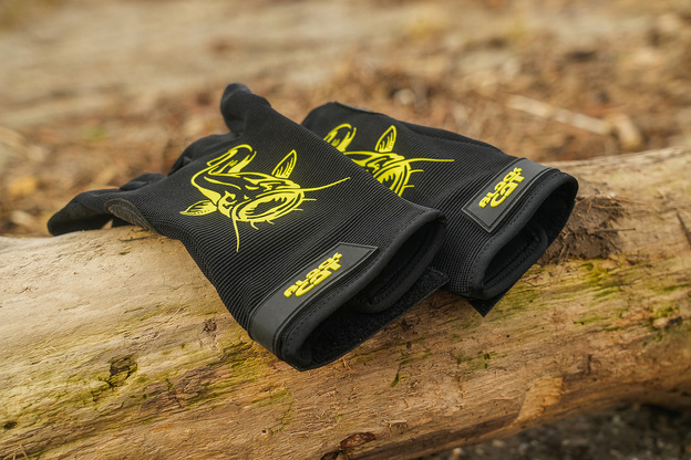 RĘKAWICE BLACK CAT DO PODBIERANIA RYB CAT GRIPPER - M