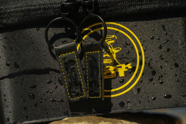 WODOODPORNA TORBA NA KACESORIA BLACK CAT 21x21x11 cm